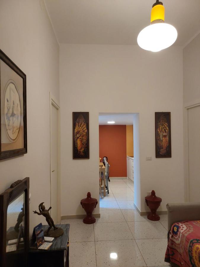 Palazzo Carafa Di Montorio Bed & Breakfast Naples