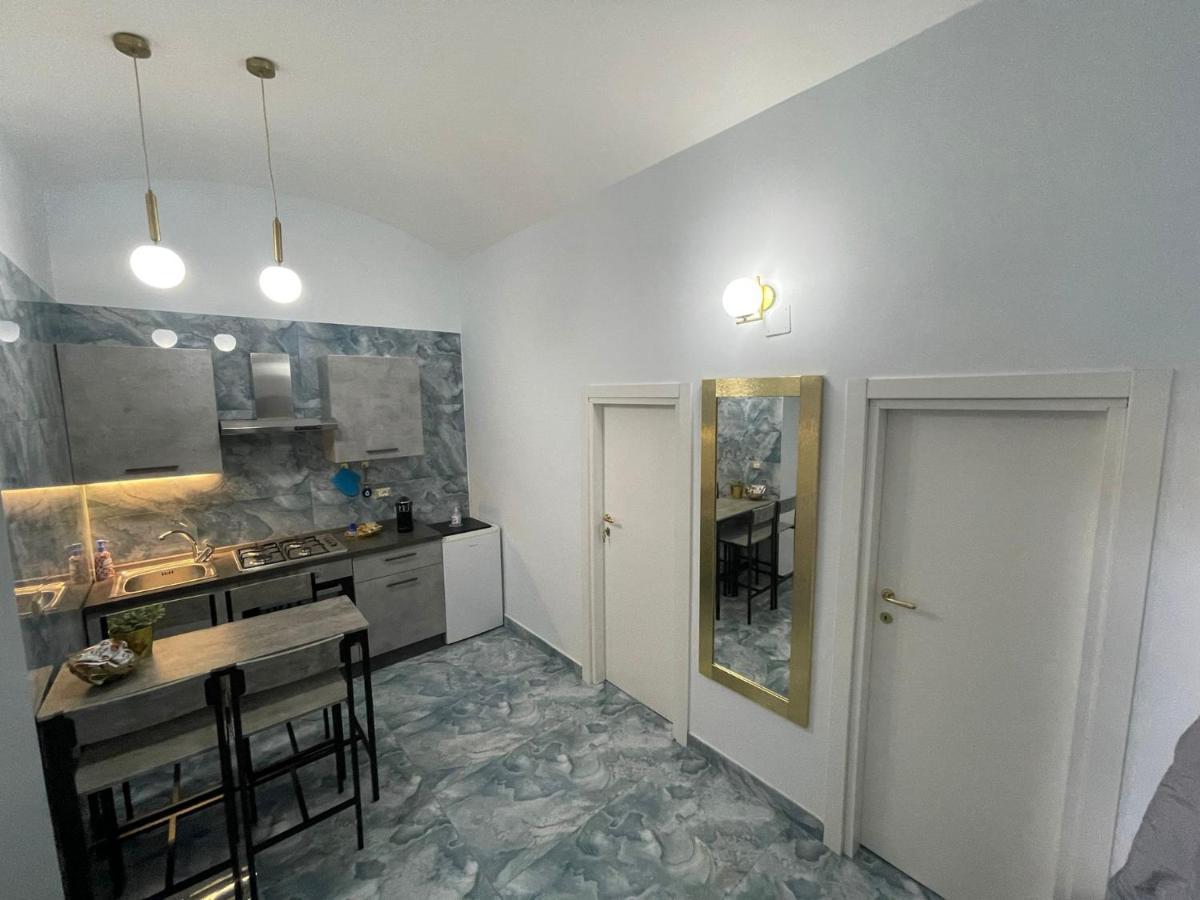 Luxury Blue House Apartment *