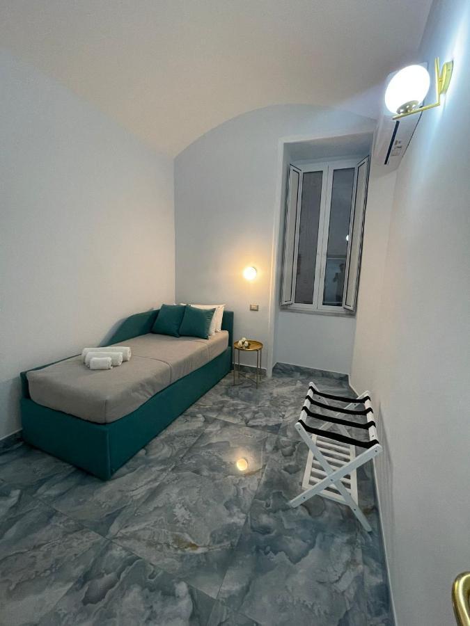 Luxury Blue House Apartment