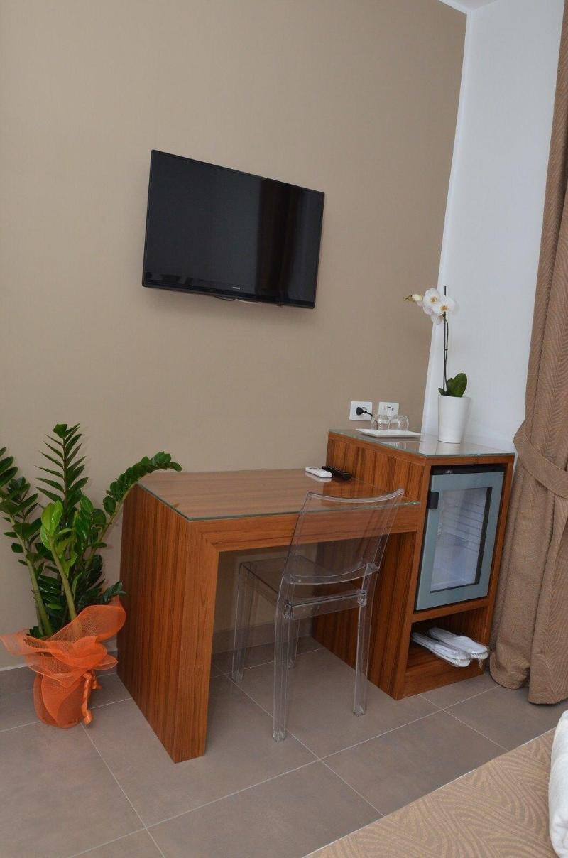 Bed & Breakfast La Movida Naples
