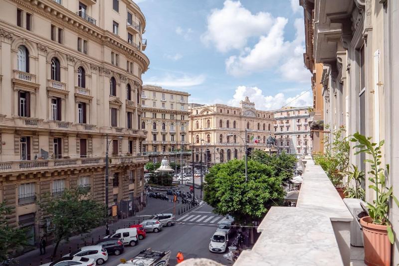 Comfort Zone 3* Naples