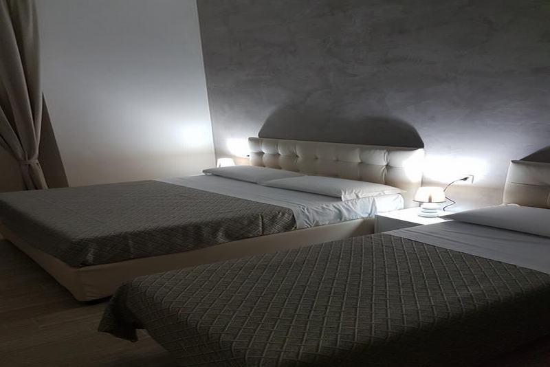 Napoli City Rooms Bed & Breakfast Naples