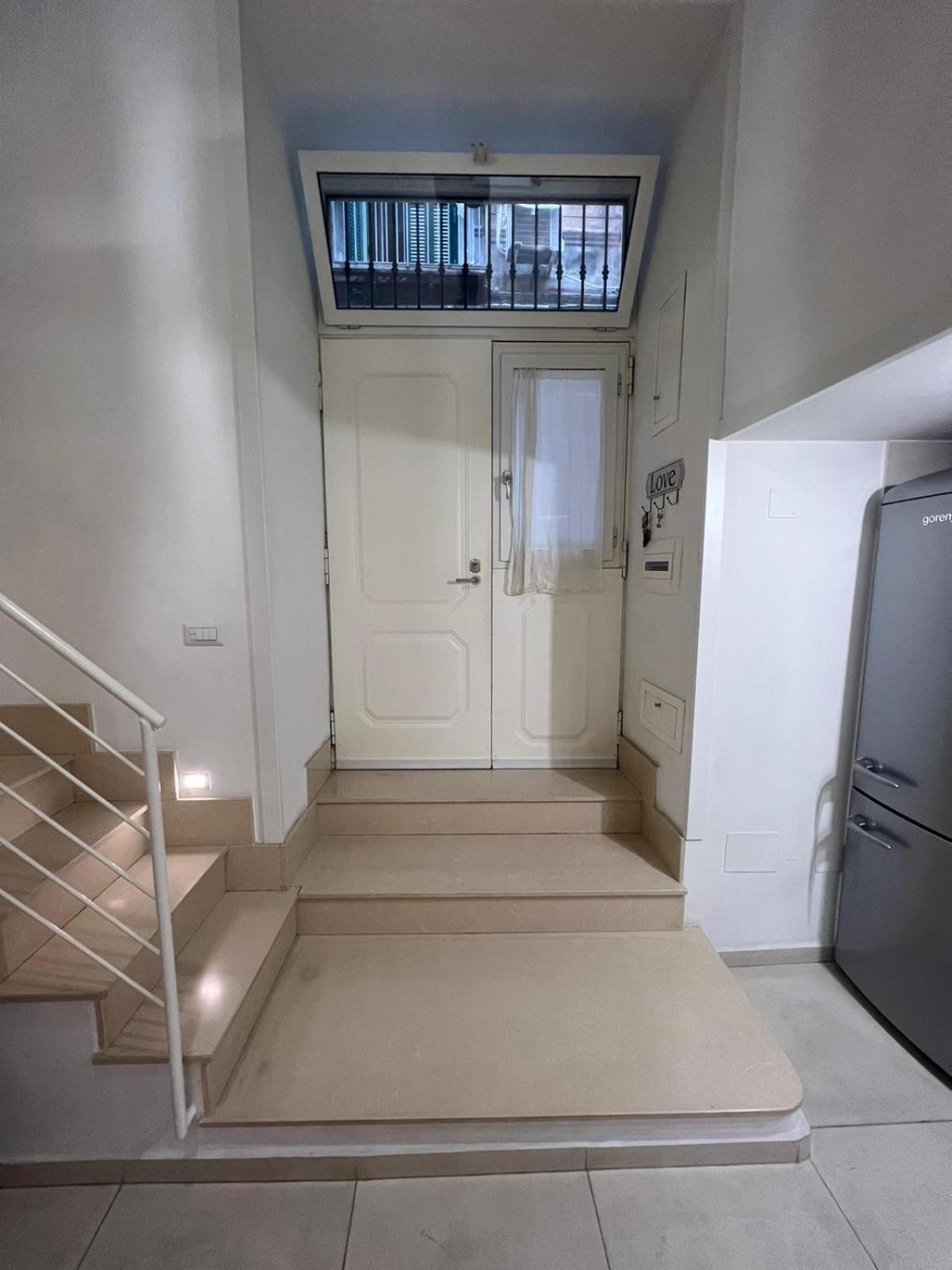 Life House Apartment