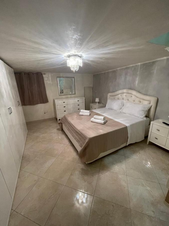 Nanet House Holiday home