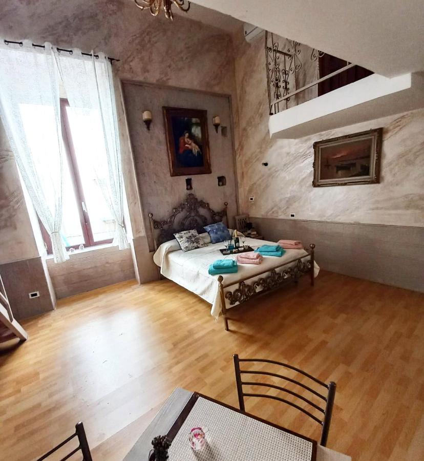 Il Borbonico A Toledo Apartment *