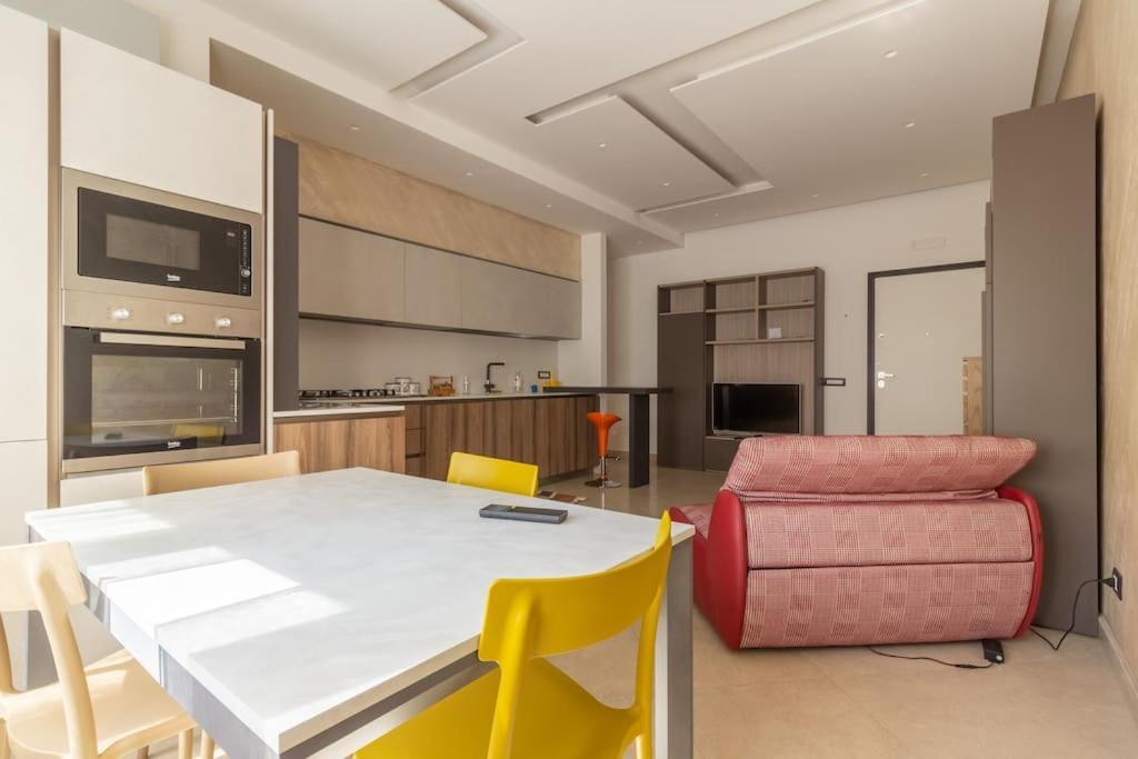 Monzio's House Apartment *