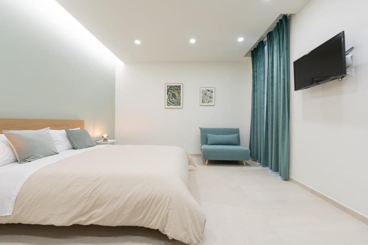 Maison Holiday home *