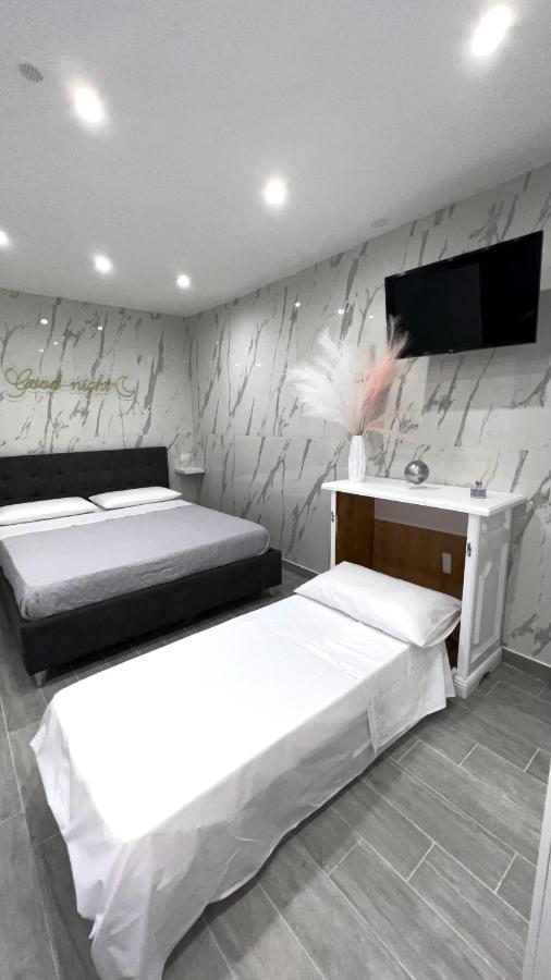 Maison Marina - Quartierispagnoli Apartment