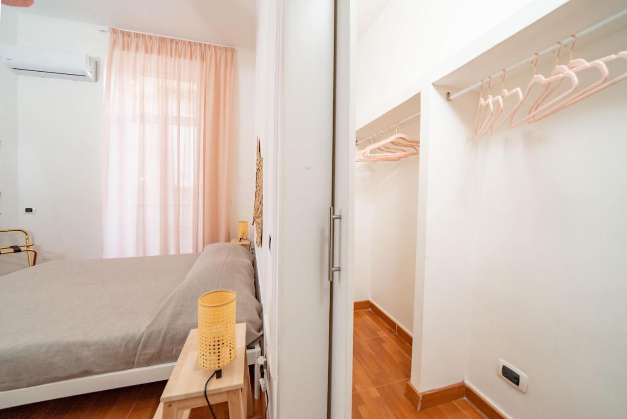 Apartment Casa Blin Dimora A Chiaia *