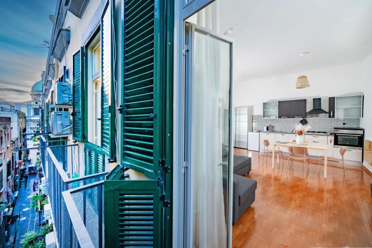 Apartment Casa Blin Dimora A Chiaia