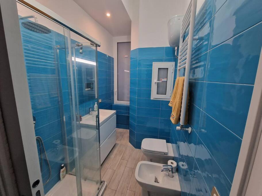 Pastel Blue House X 5 People In Corso Above Metro Montesanto Apartment *