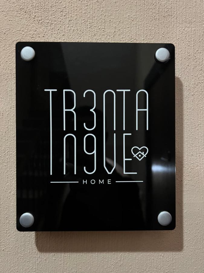 Trentanove * Naples