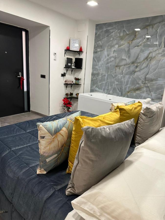 C3 Luxury * Naples