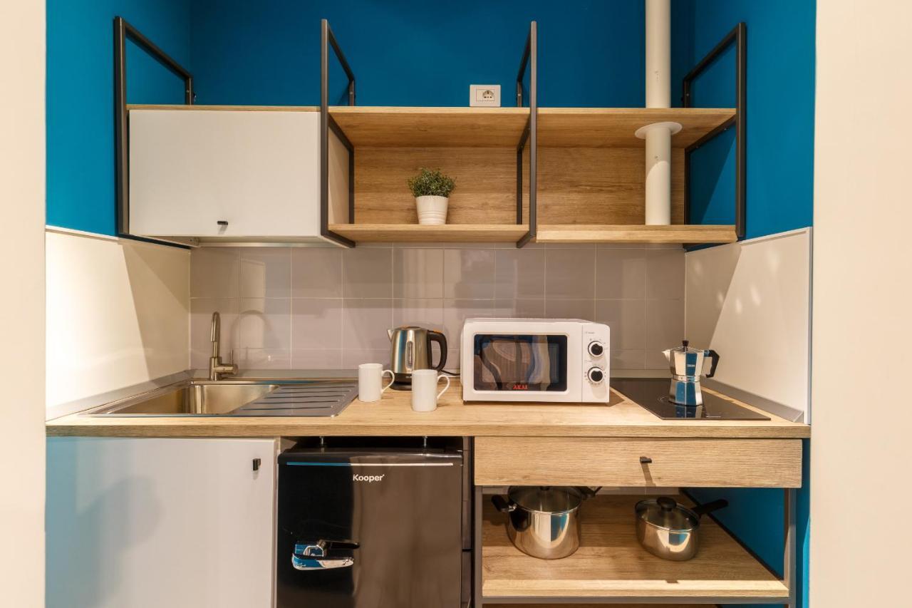 Apartment Station & *