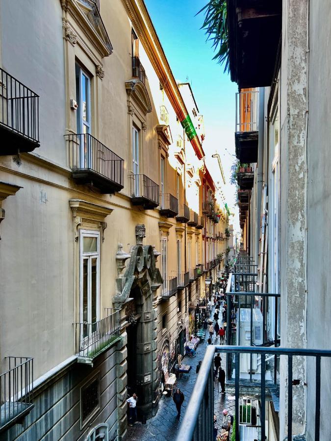 Le Scalette A Santa Chiara