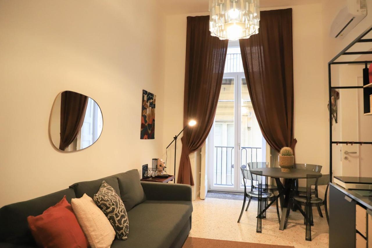 Apartment Le Scalette A Santa Chiara Naples