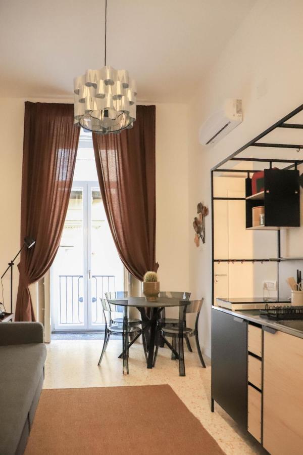Apartment Le Scalette A Santa Chiara Naples