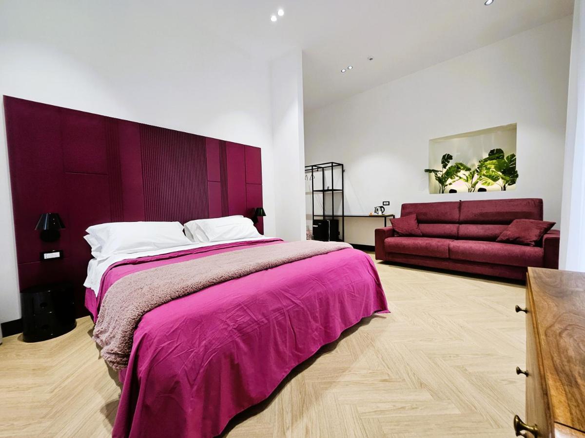 Orefici Place Naples