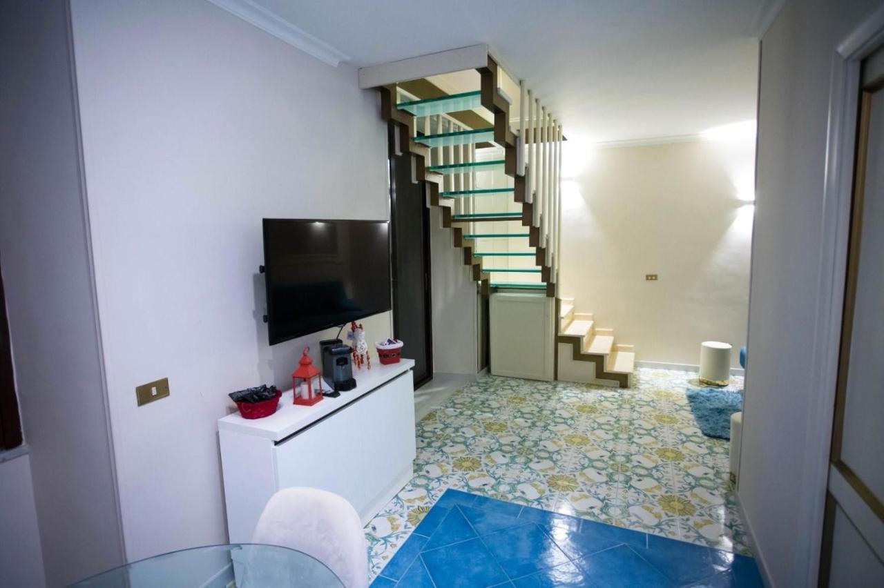 Apartment Hause Naty Spaccanapoli *