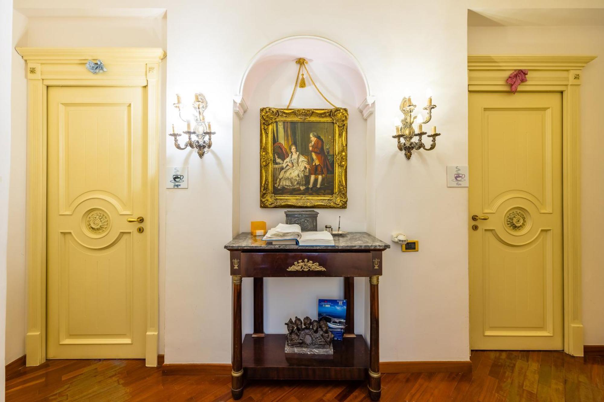 La Casa Di Bruno Bed & Breakfast Naples