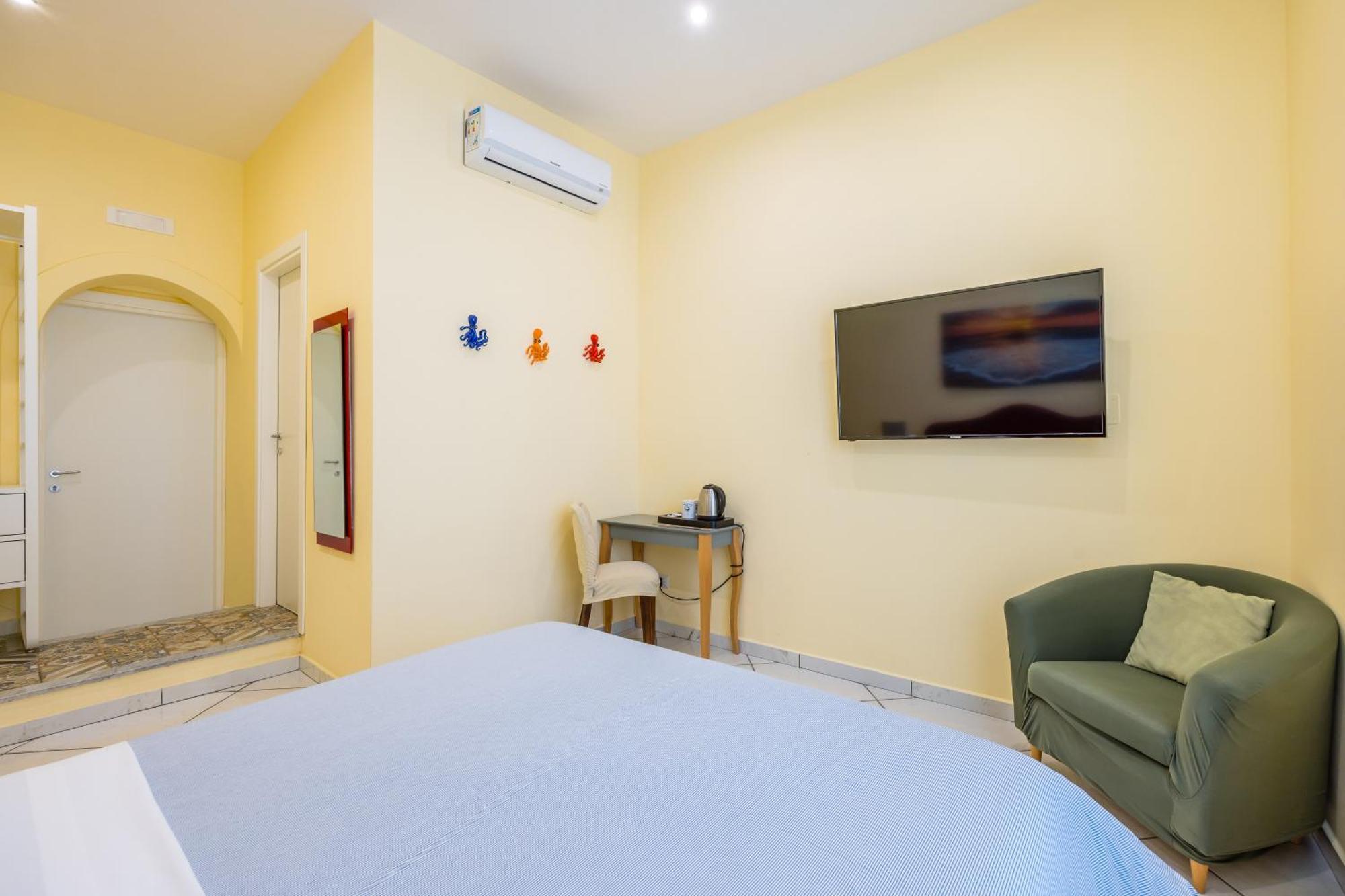 Bed & Breakfast La Casa Di Bruno Naples
