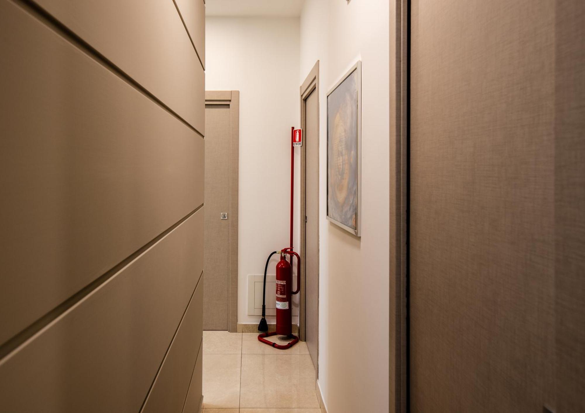 House Moni Apartment *
