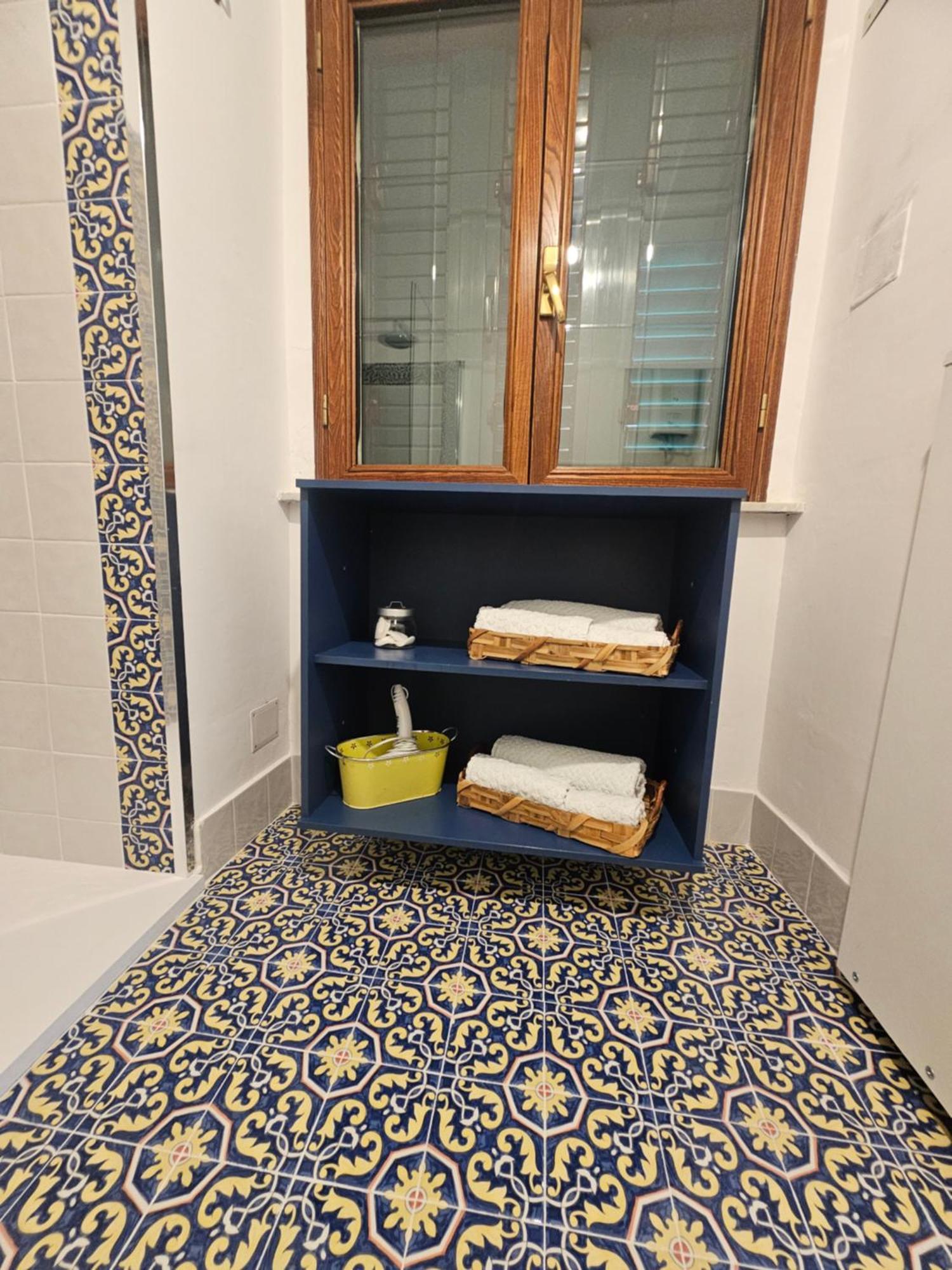 Bed & Breakfast Il Faro Di Serapide Naples