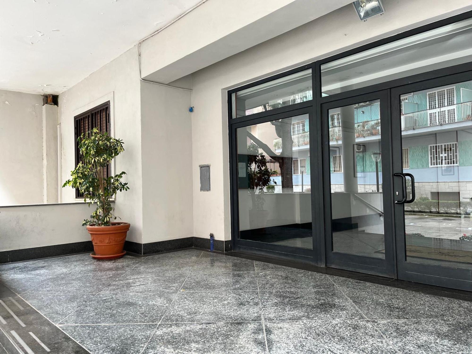Sant'elmo Con Parcheggio Interno * Naples