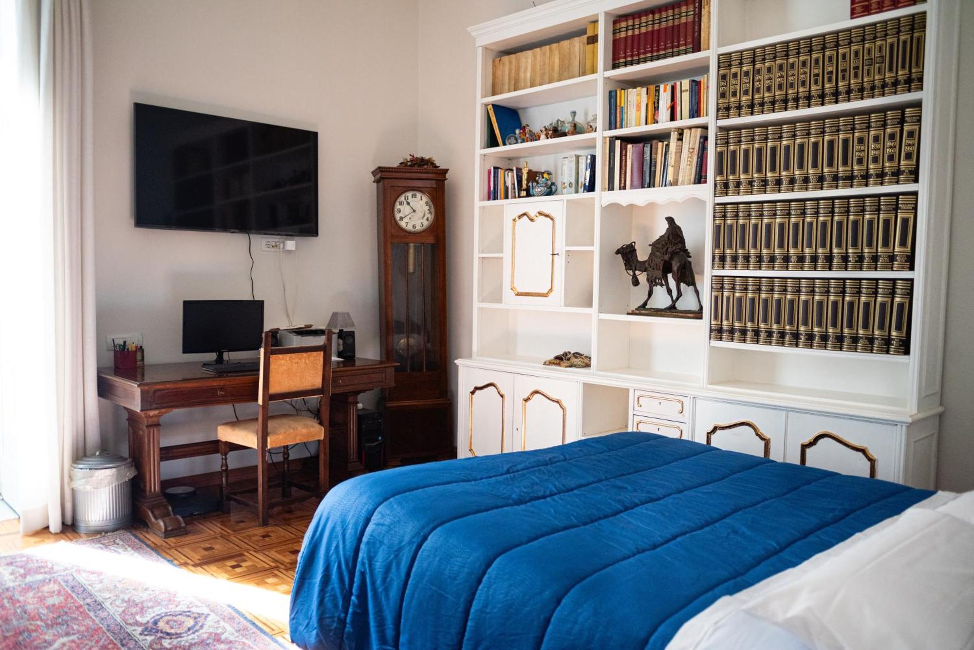 Casa Di Melo * Naples