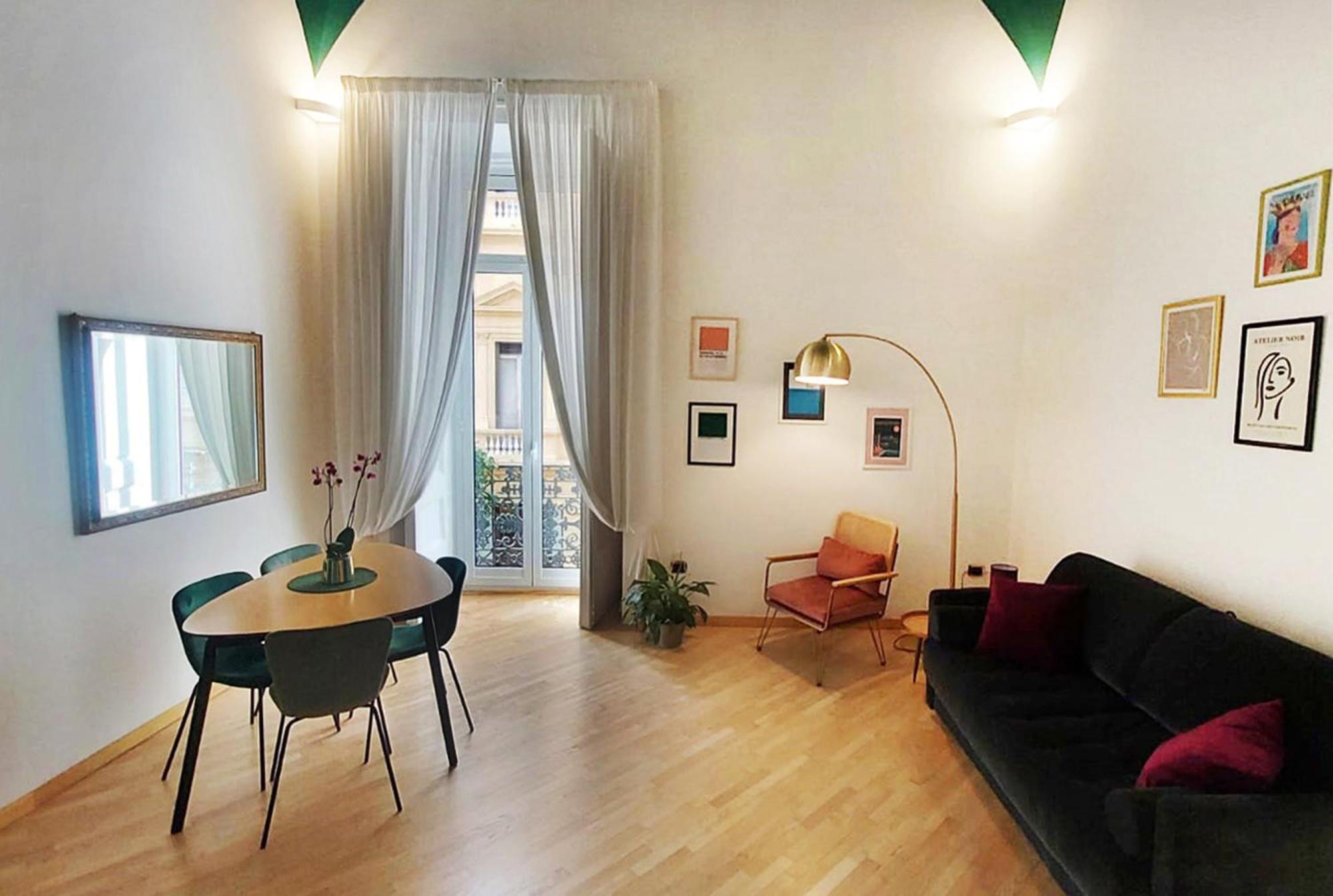 Apartment Maison In Centro Naples