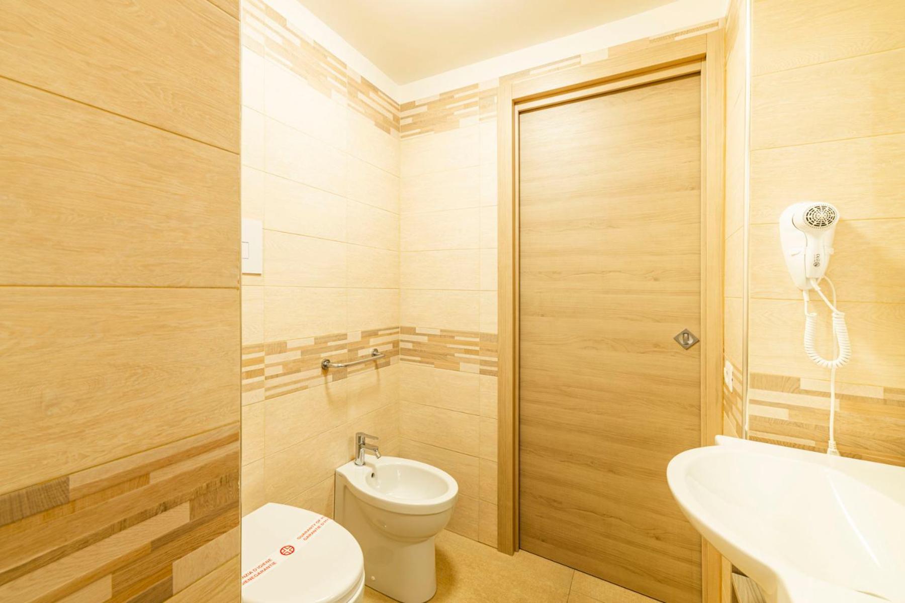 Bed & Breakfast Corso 138 - Sleep & Fly - By Domusextra Naples