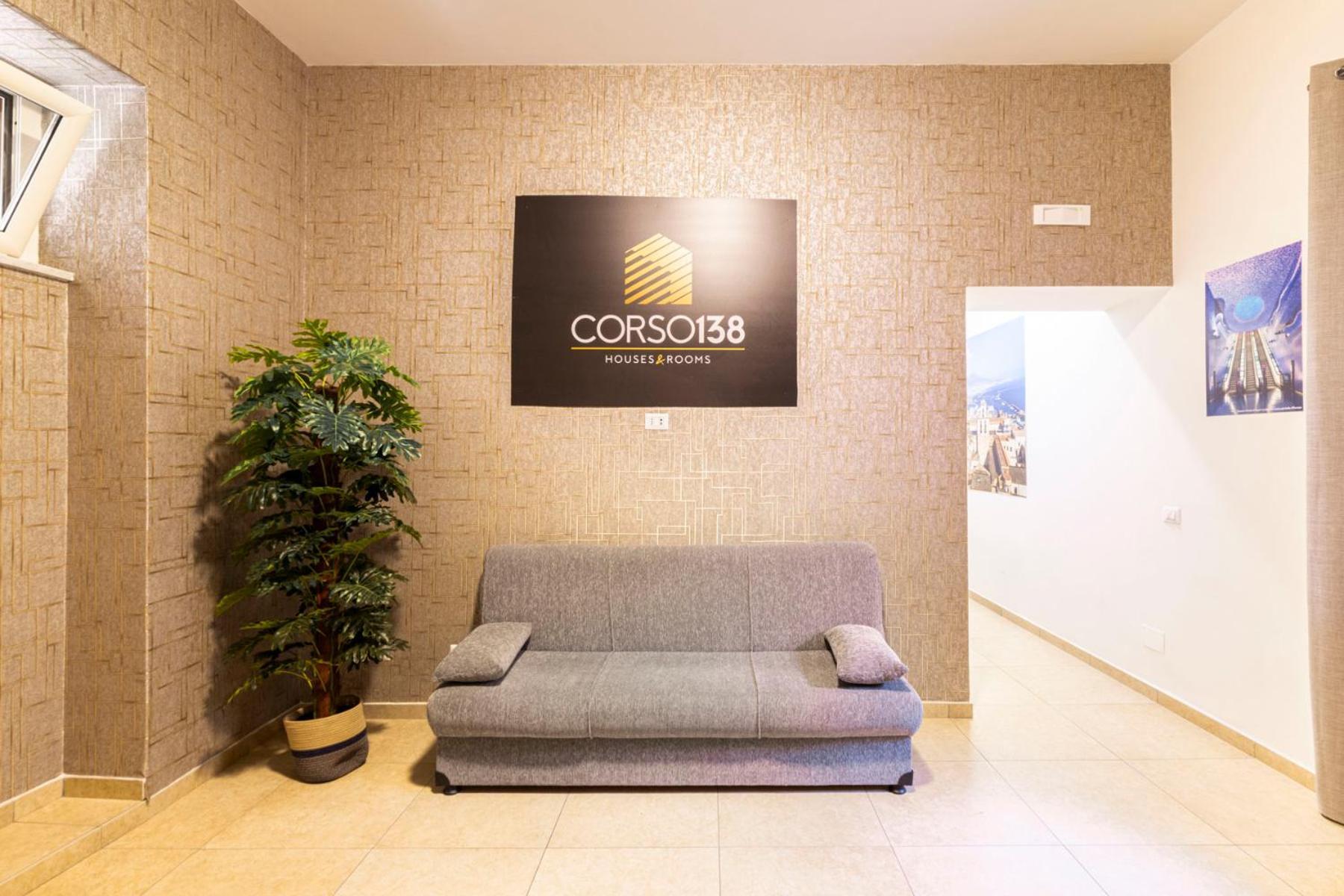 Corso 138 - Sleep & Fly - By Domusextra Bed & Breakfast Naples