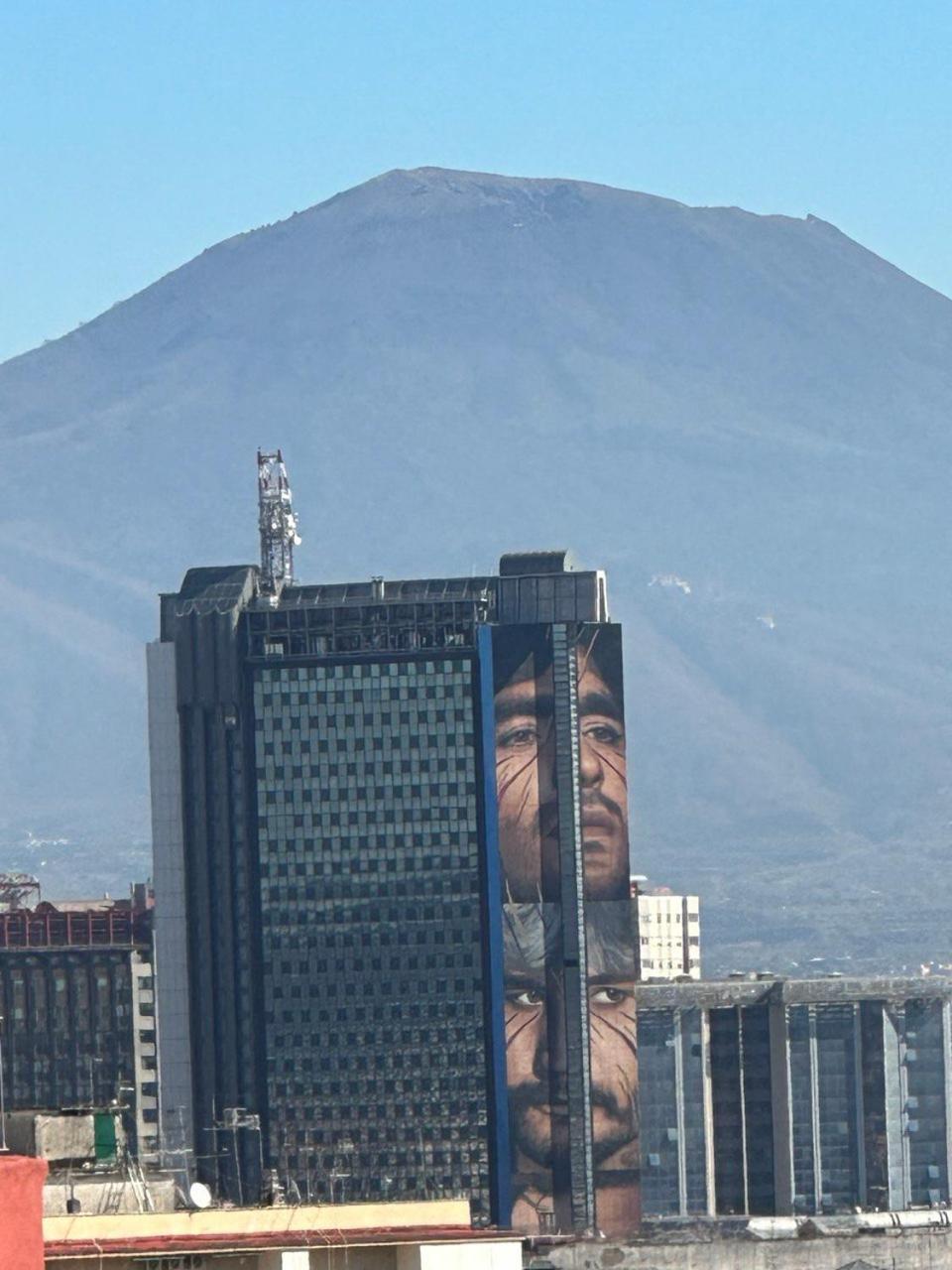 Napolitudine * Naples