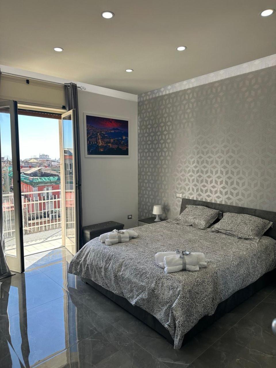 Napolitudine Bed & Breakfast *