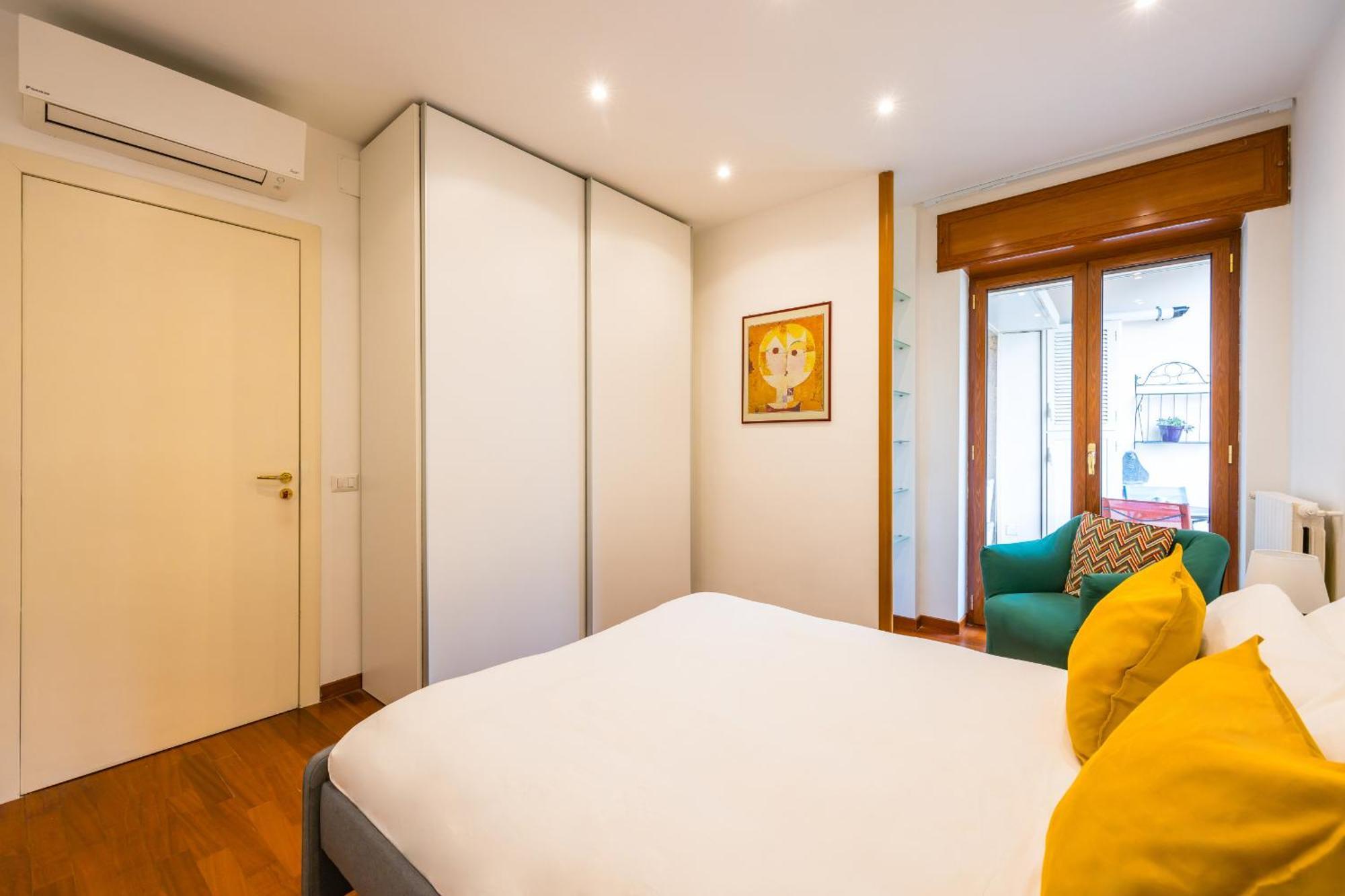 Colonna Classic Style By Wonderful Italy Apartment *