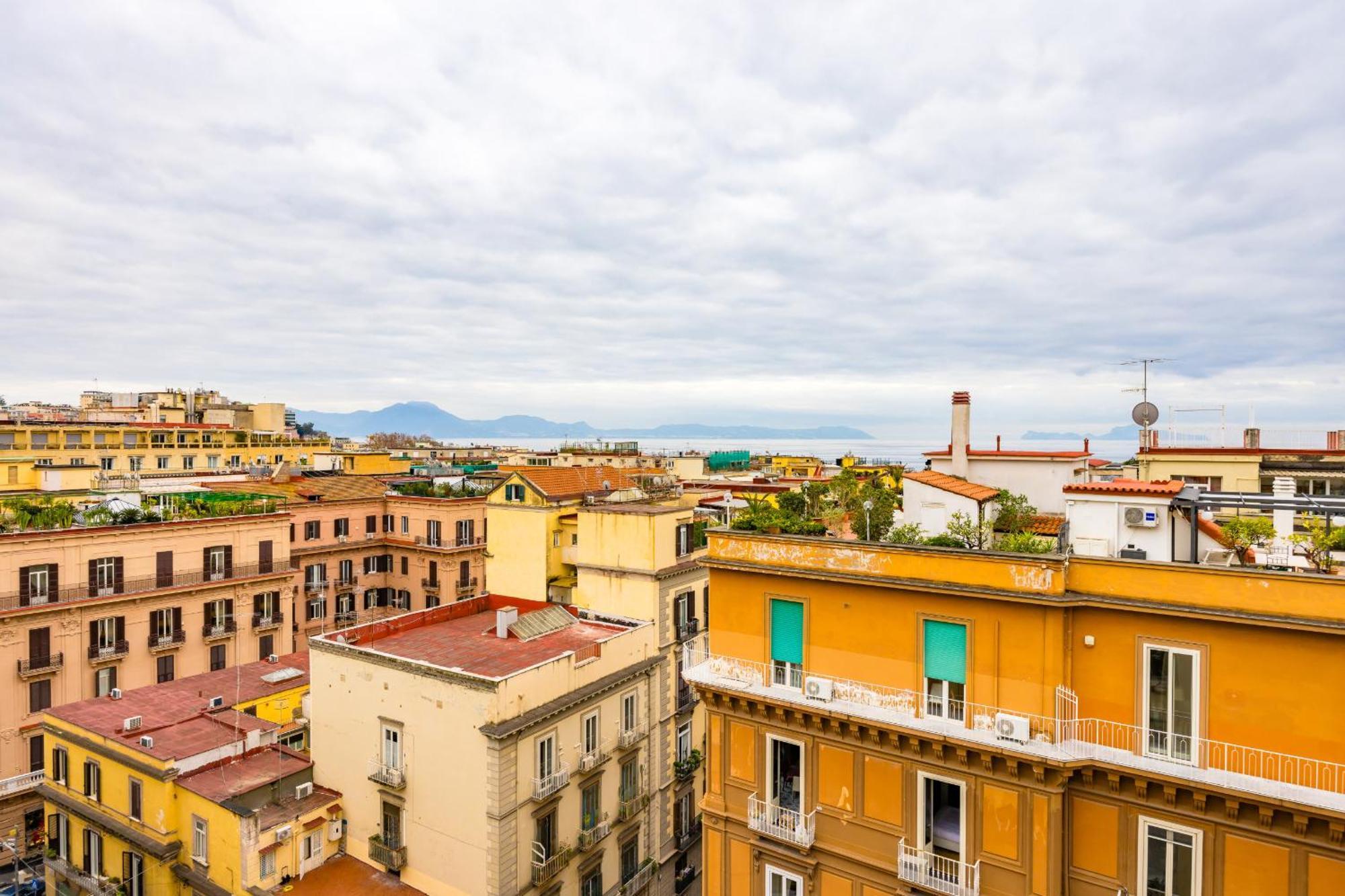 Apartment Colonna Classic Style By Wonderful Italy Naples