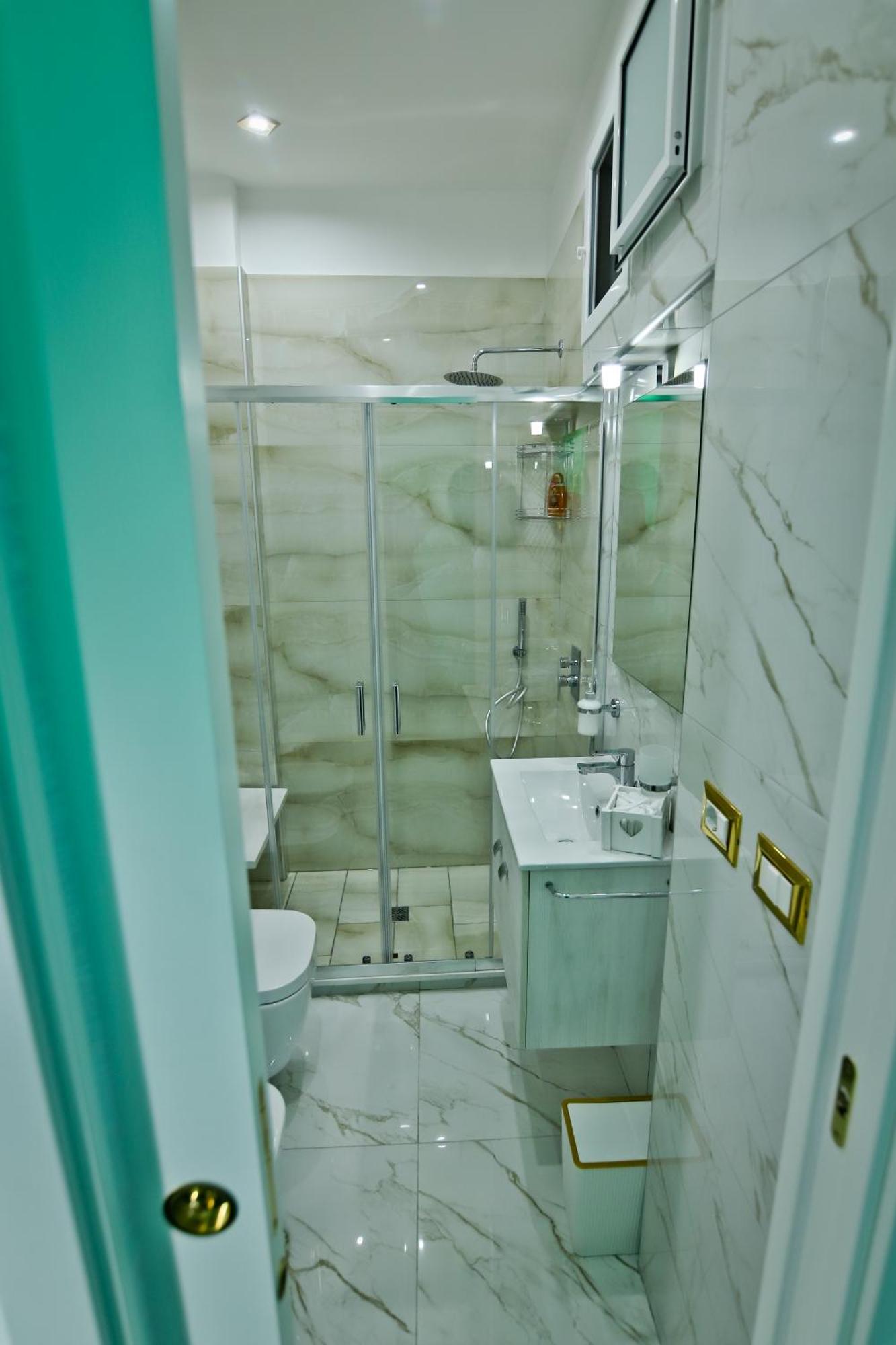 Apartment Regina House Naples
