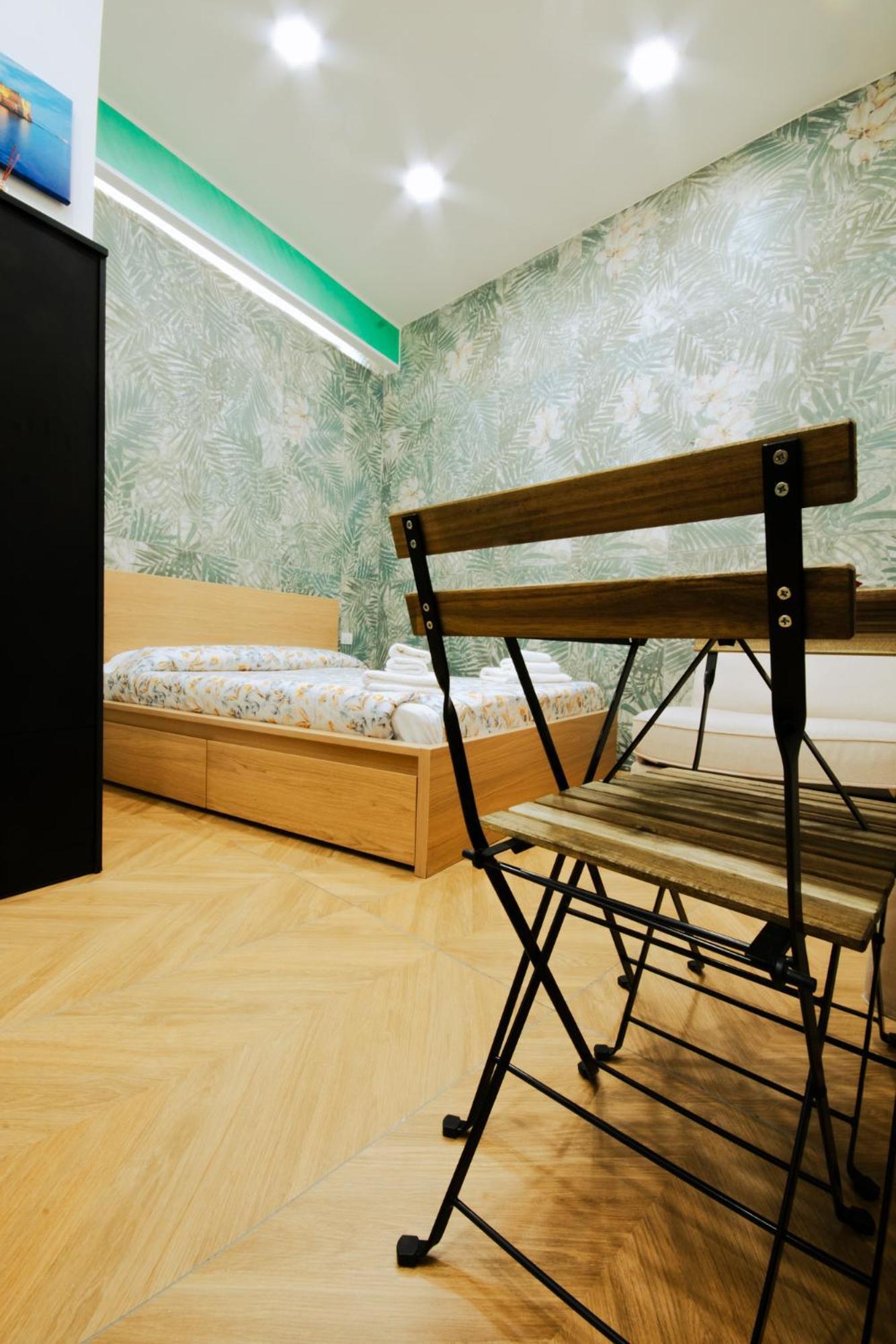 Apartment La Casa Di Nini Centro Naples