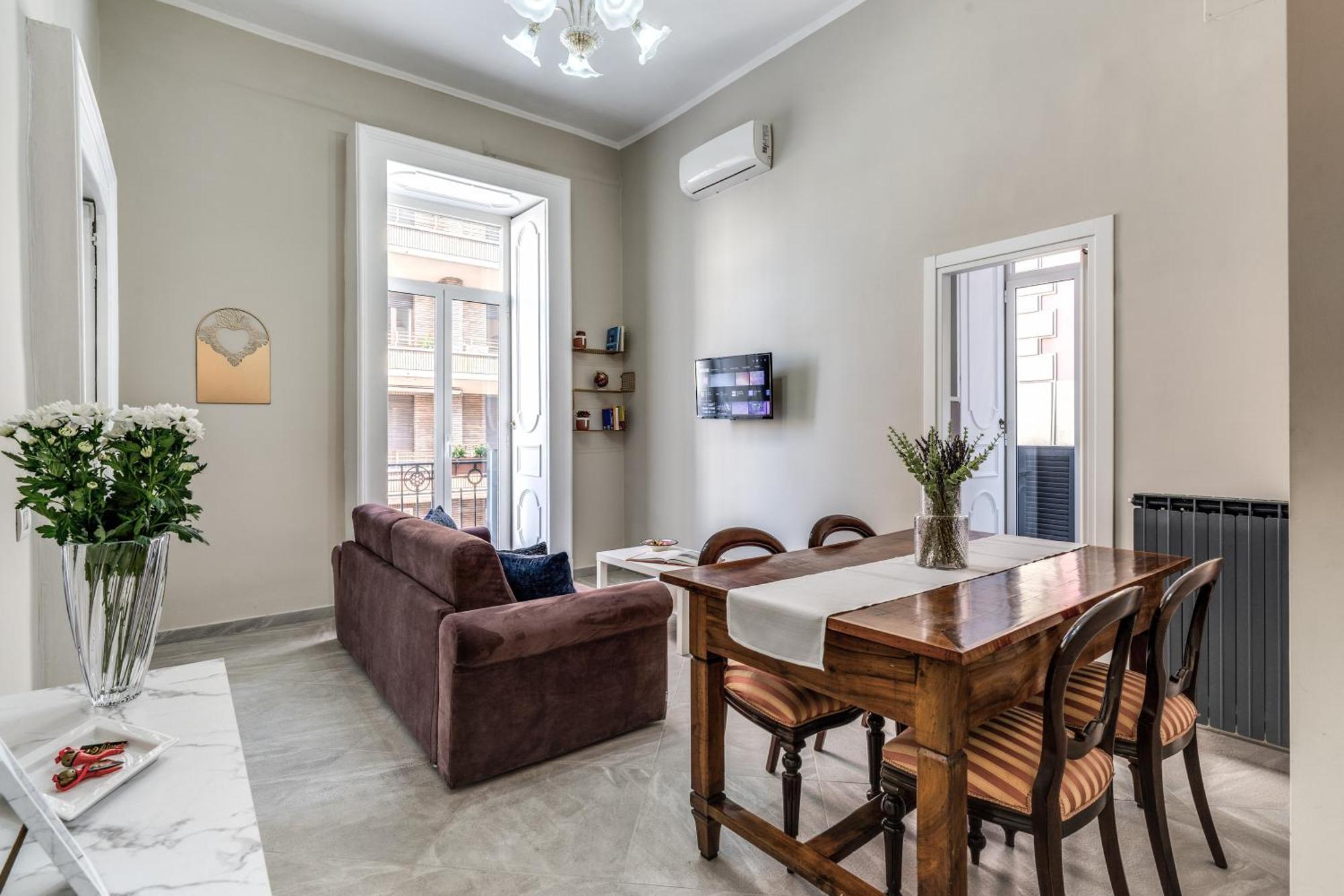 Due Porte A Toledo Apartment Naples