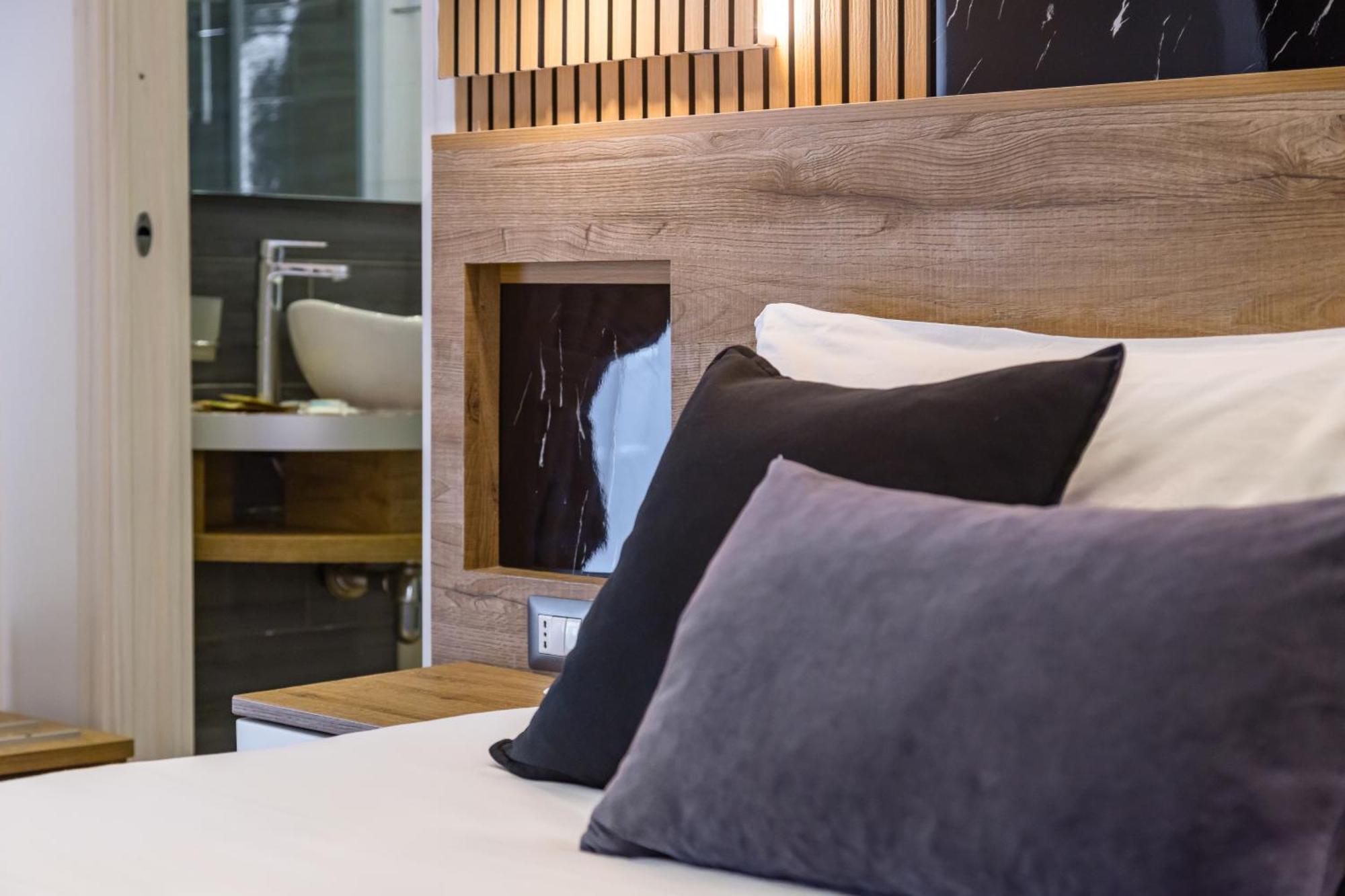 Bella Hotel