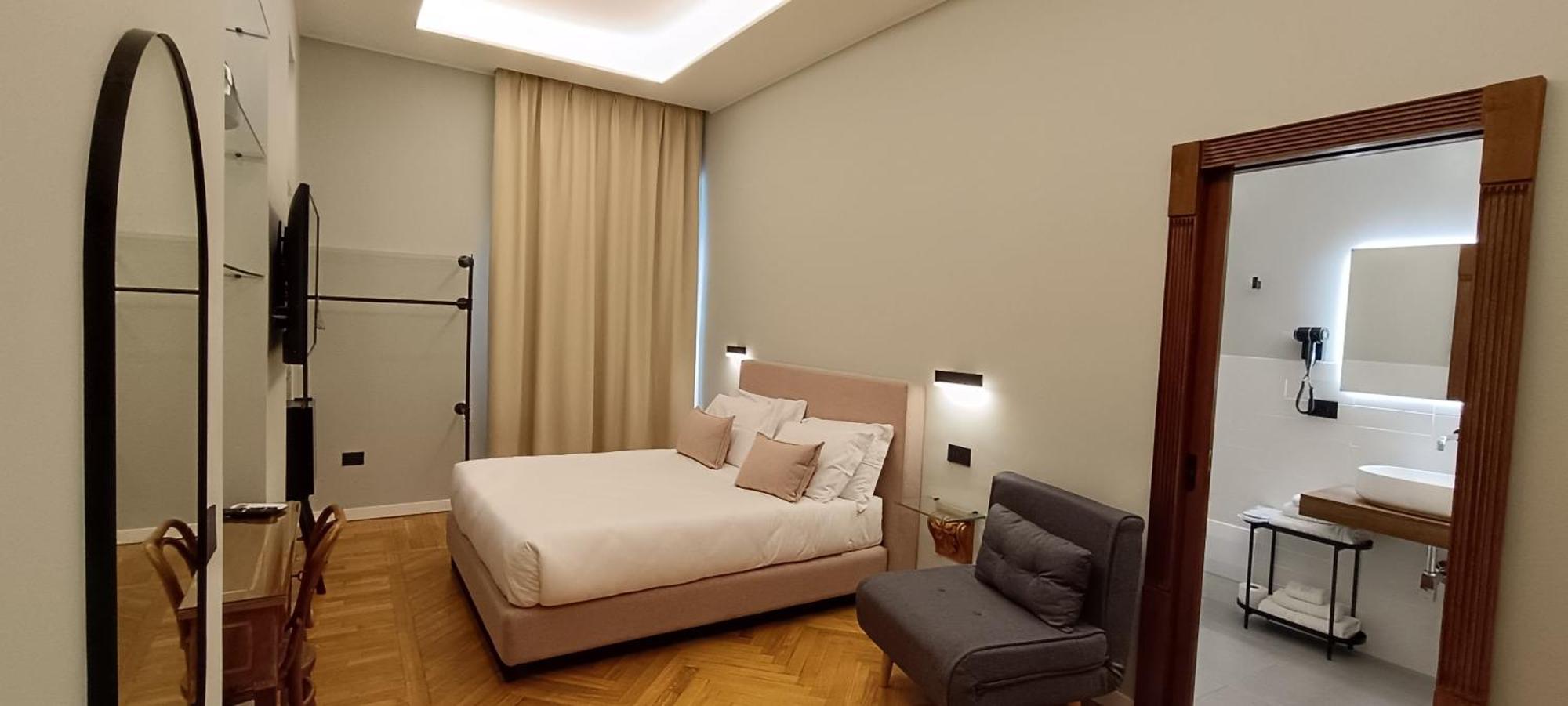 Deluxe Spaccanapoli Naples