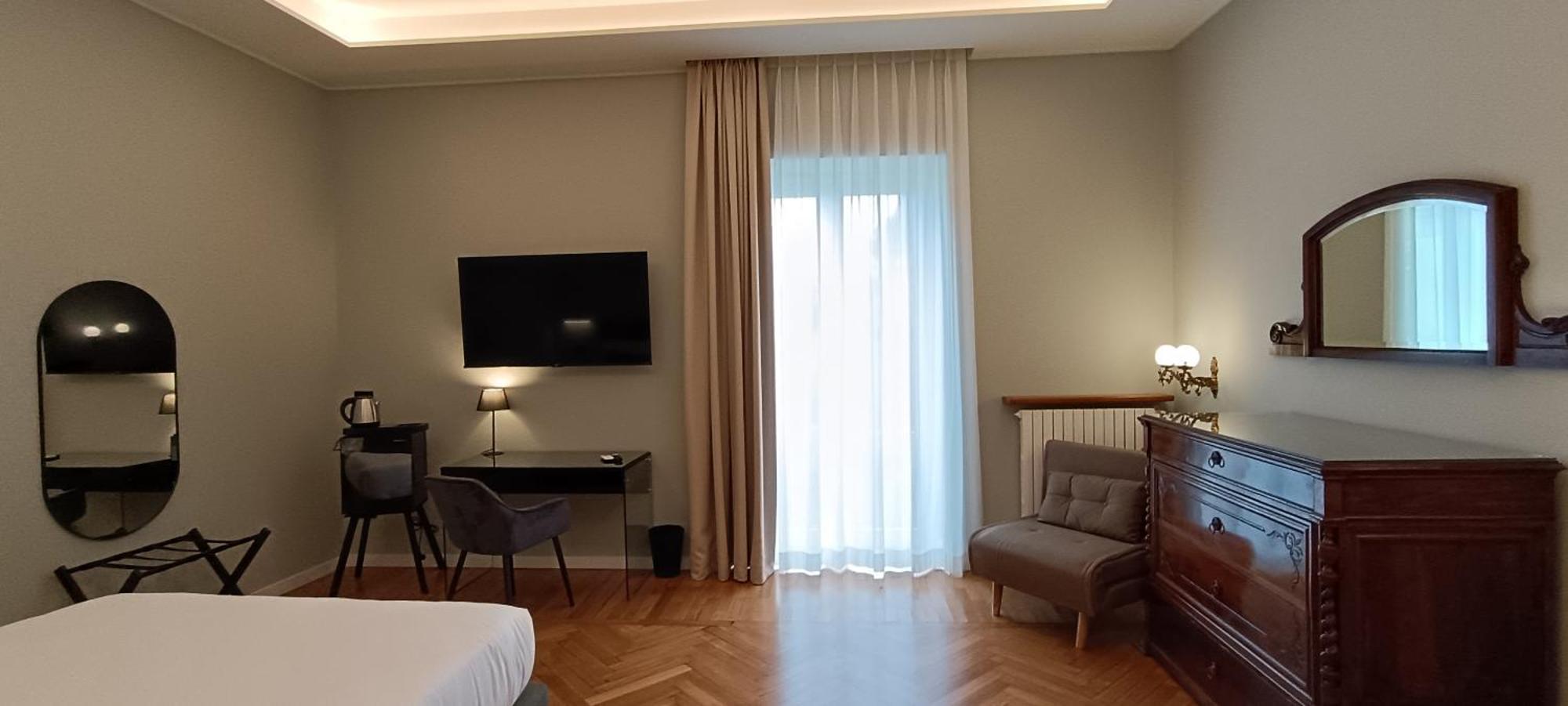Guest house Deluxe Spaccanapoli Naples