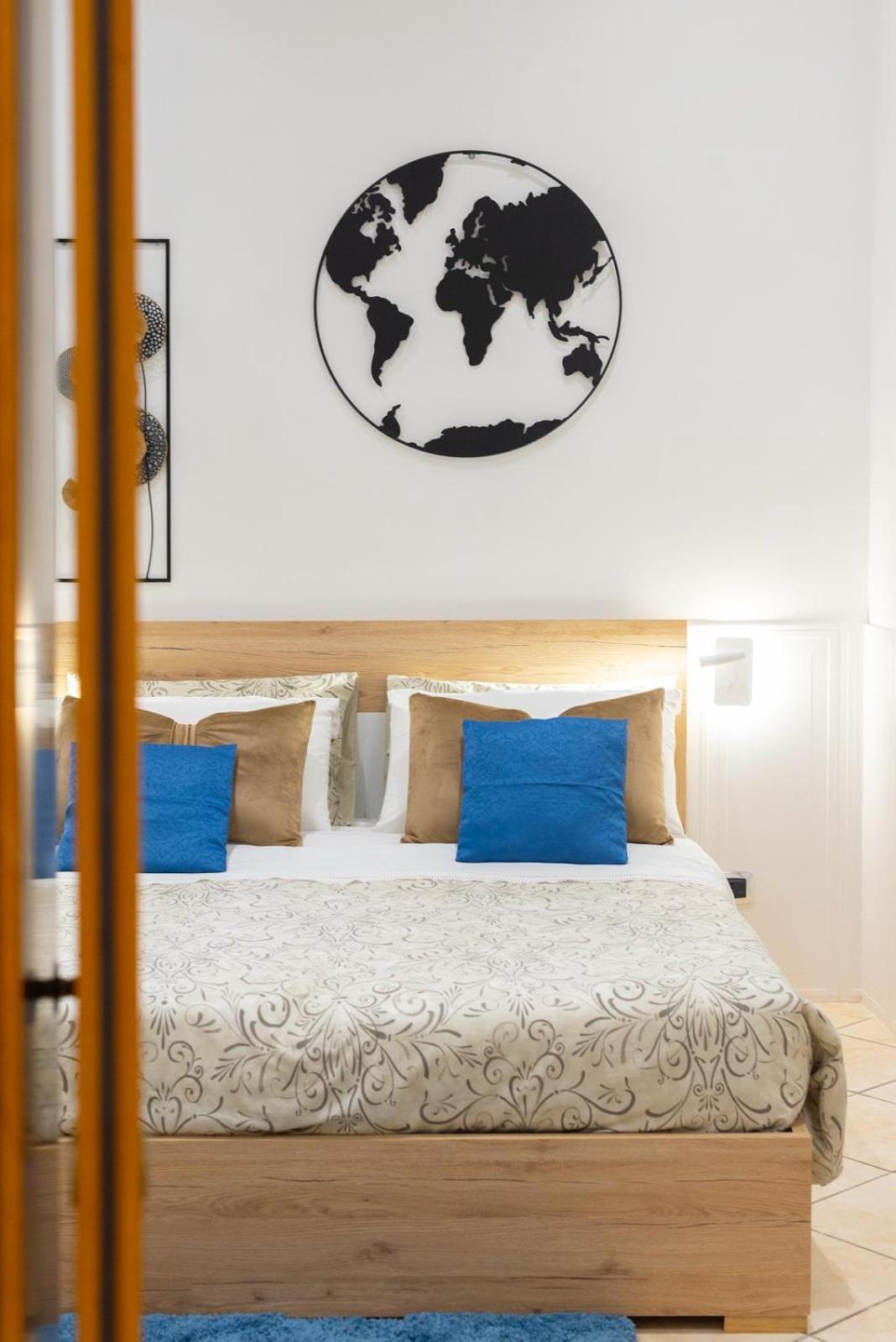 Domus Cirillo13 Apartment Naples