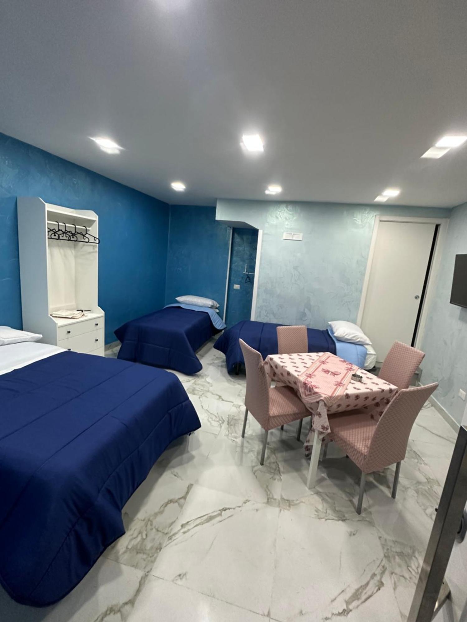 Blue House Naples