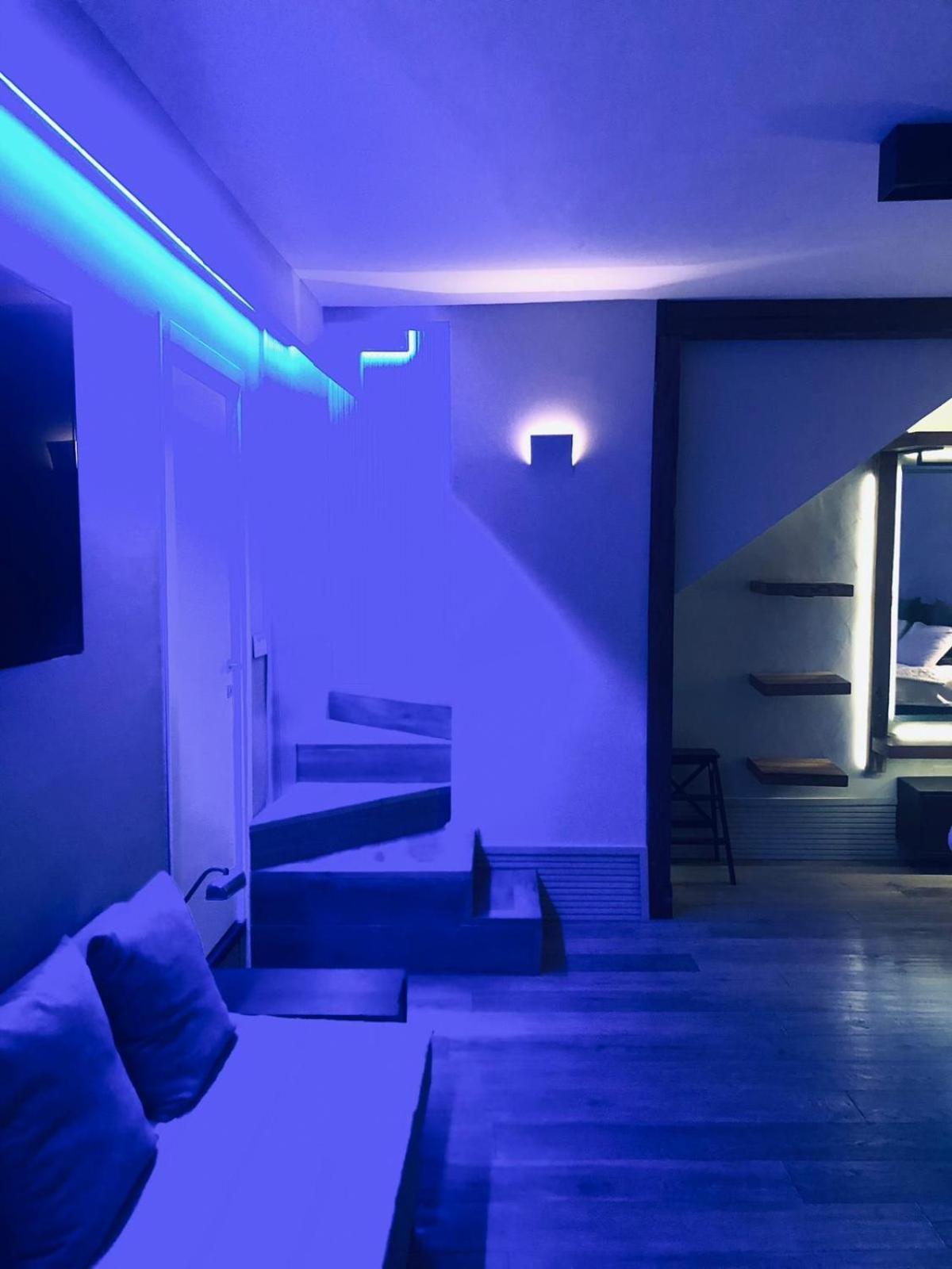 Super Design Centro Con Sky Wifi Veloce E Netflix