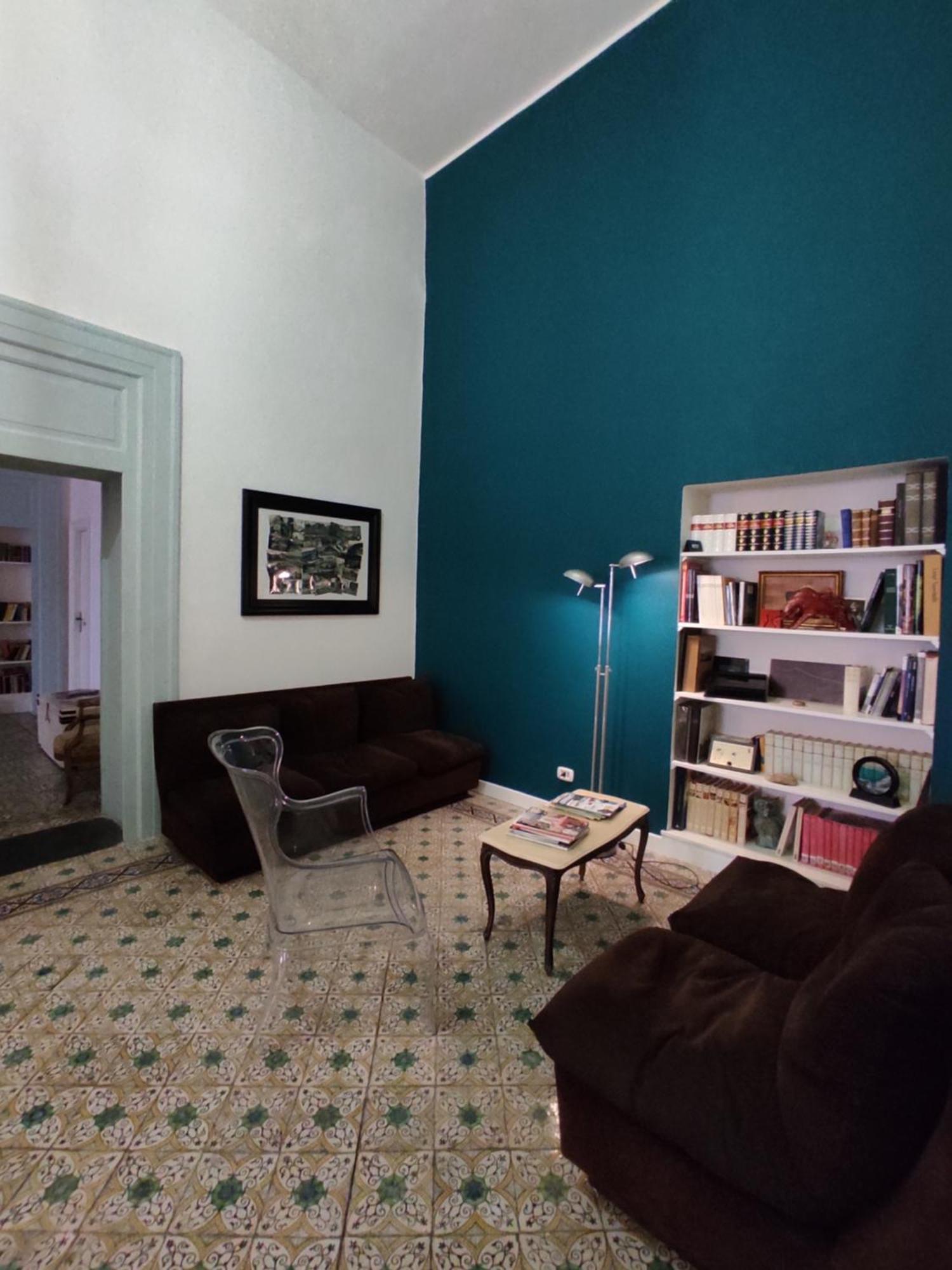 Palazzo Mirelli * Naples