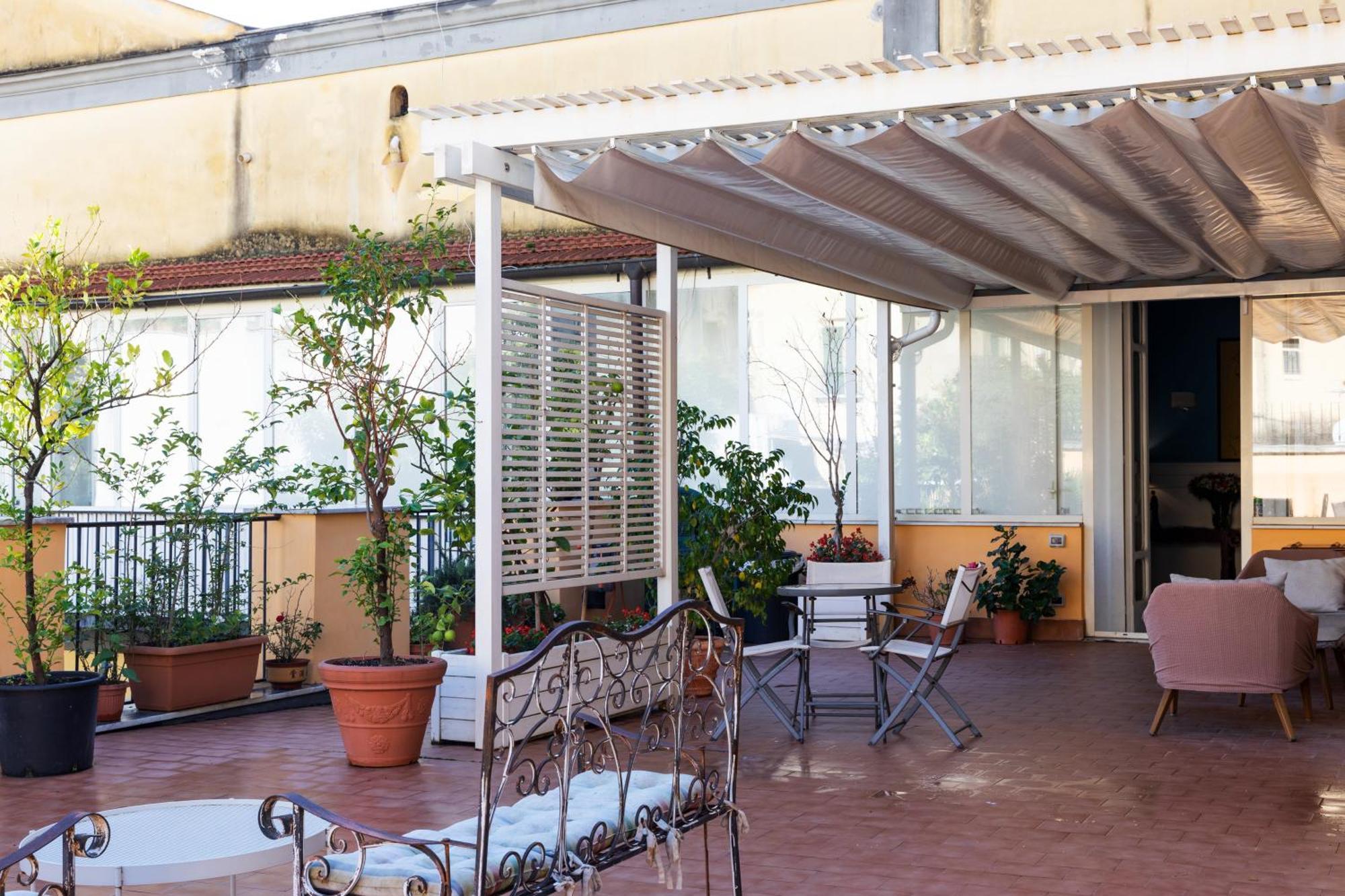 Bed & Breakfast Palazzo Mirelli *