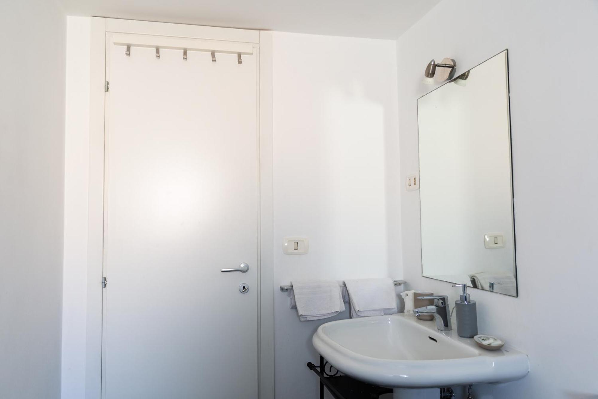 Palazzo Mirelli Bed & Breakfast Naples