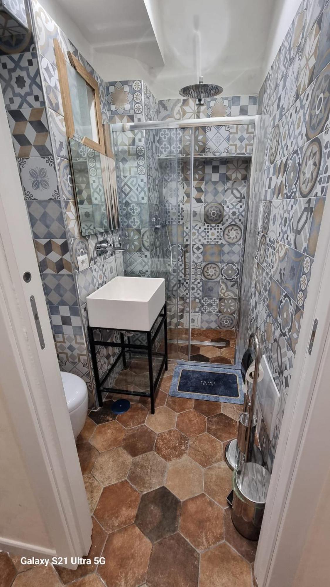 O'vascio Ra Nennel Apartment