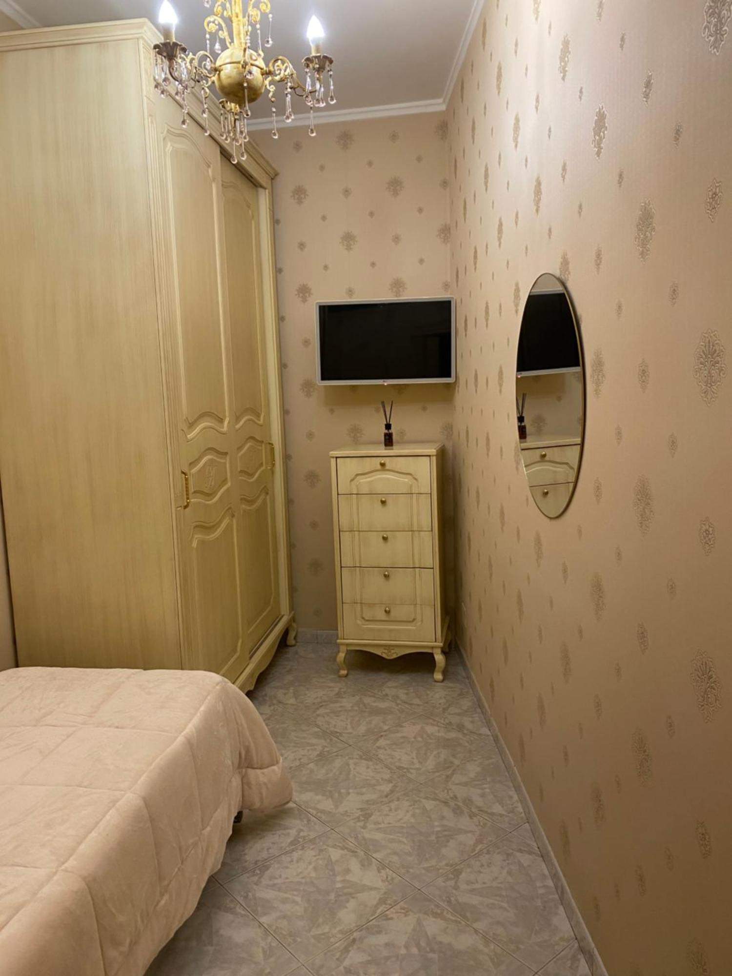 Into Apartment Naples